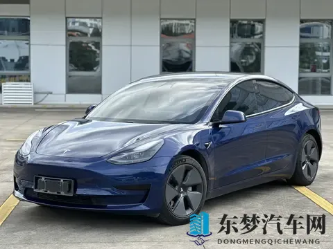 几个W就能体验?21年特斯拉Model3,通勤代步好选择-1