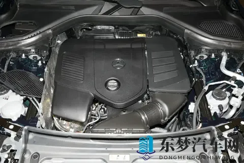 全新奔驰GLC级来了！配8295芯片+双屏，高速NOA不用再全系选装-2