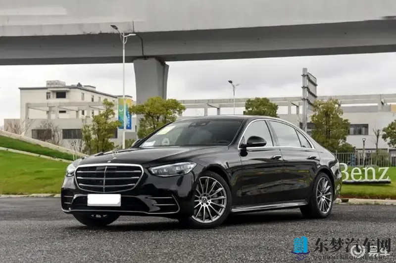 小黄鸭app下载,防风险软件无限观看安全吗是真的吗：手机应用下载需谨慎，揭秘网络安全风险-1