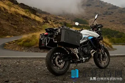 最新速报春风1000MT配置曝光、凯旋更新2026款Tiger 900和1200ADV-3