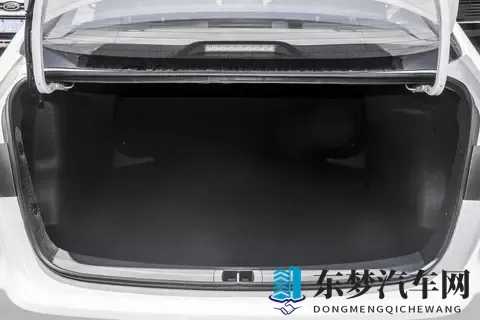 一次性说清楚 丰田卡罗拉燃油版 新车选购指南 优缺点分析