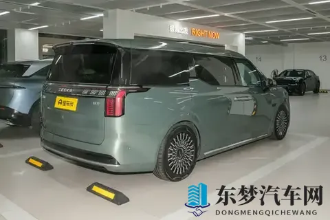 11月买极氪009，能省15万元购置税，还有更多福利-3