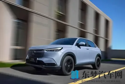 这三款小型SUV，谁才是通勤党的真香之选？-2