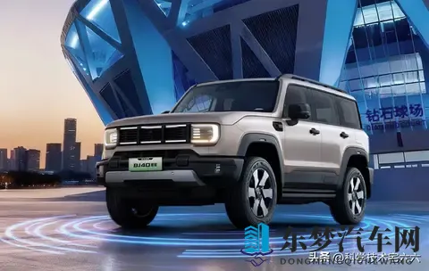 2048万！北京越野BJ40增程元境智行版上市，支持高快辅助驾驶！-3