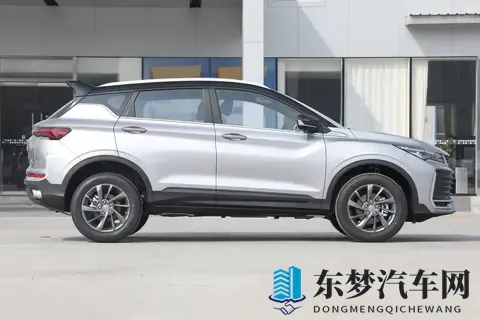 这三款小型SUV省油、能装、颜值高，最后一款优惠后不到10万-1