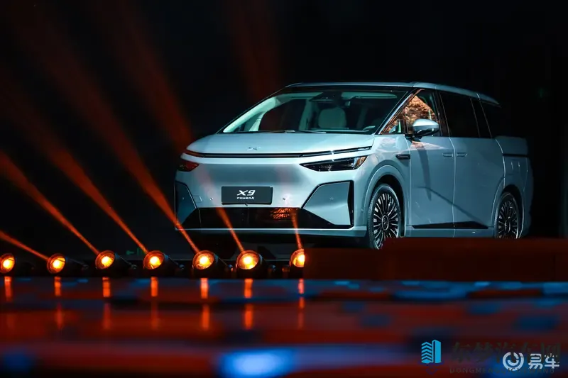 小鹏X9增程版上市：一台不像MPV的MPV？-1