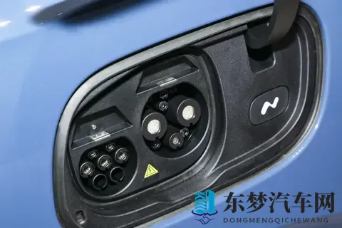 蔚来乐道L60四驱版，续航707km，四驱+无框车门，家用真香！-1