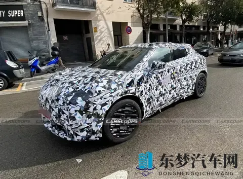 全新一代日产JUKE谍照首曝！网友：这造型挺个性-2