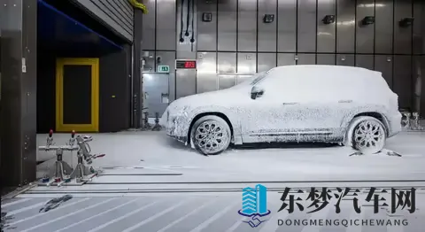 将于12月8日首发 全新奔驰GLB内饰官图 采用最新家族式设计风格-1