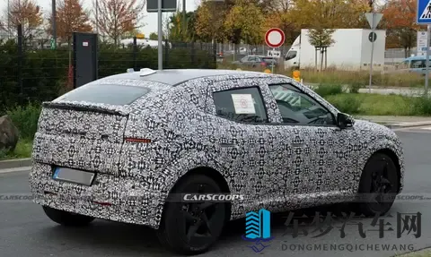 富二代绿软：豪华新能源SUV，绿色科技引领未来-3