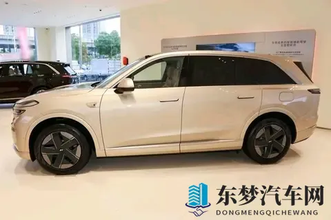 30万级六座车怎么选？乐道L90与深蓝S09对决，谁更适合家用？-2