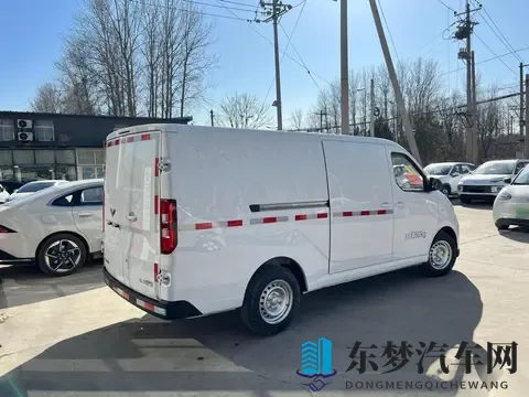 油车销量暴增！车主终究被国产新能源“教育”清醒了-2