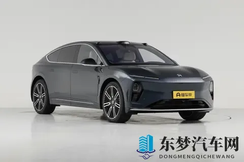 768万起售的蔚来ET9：2025款102度电池，入门即满配，您心动吗？
