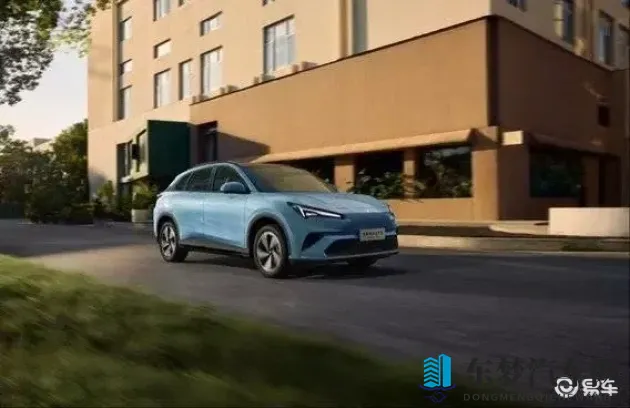 父女情深mv陈德明版剧情介绍：陈德明演绎父女情深MV剧情解析-2