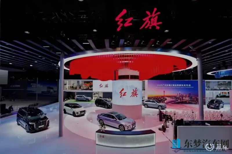 红旗三大子品牌集结广州车展，红旗HS6 PHEV品牌焕新