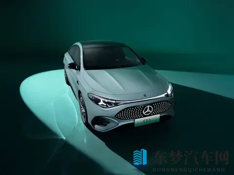 美女扣B：汽车新宠：外观设计+内饰科技，驾驶体验升级-1