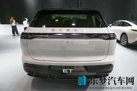 25款星纪元ET，大空间SUV，增程纯电可选，纯电续航760公里-2