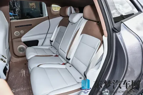 2026款阿维塔07：豪华、安全、性能、智能都满配
