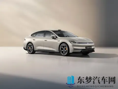 四座通风加热按摩，带激光雷达，29米轴距，新车上市，11万入手-2