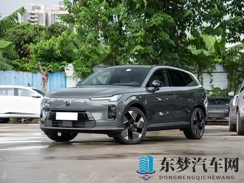 沃尔沃插混中大型SUV，限时2699万起，外观豪华厚重，续航很出色