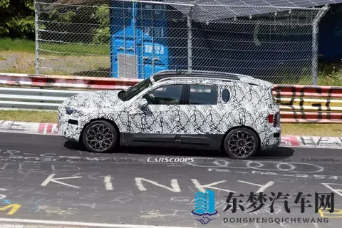 还是有7座版 全新奔驰GLB内饰官图发布 12月8日亮相-1