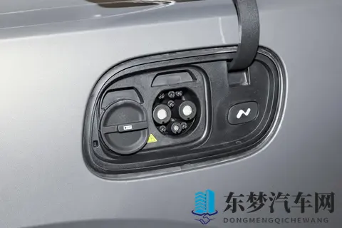 乐道L90 2025款 六座版Pro：以技术细节重塑家庭出行新标准-2