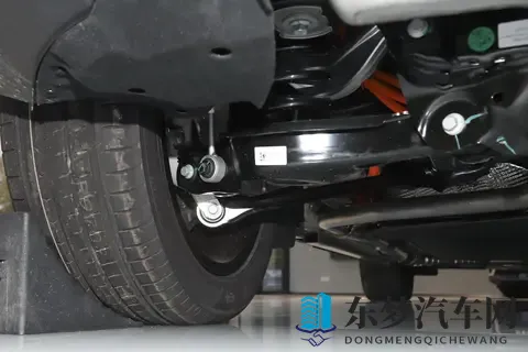 奔驰联手吉利造车，这辆全新SUV，售价竟然不到17万？-2