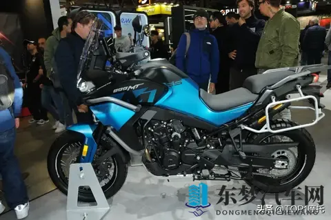 米兰车展丨春风800MT-ES海外亮相，升级电子避震-3