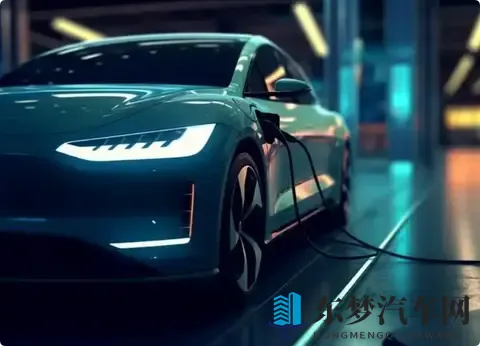 保持较高增长！10月我国新能源汽车销量首次超总销量50%-1