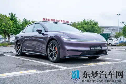 长安启源A06拿出诚意，配6C闪充+高规格悬架，小鹏M03接得住吗？-1