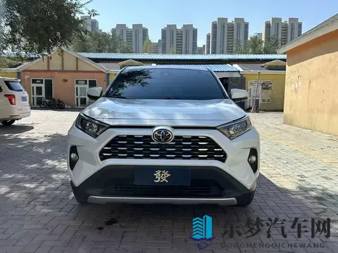 10万多拿下丰田RAV4荣放，家用代步靠谱之选？-2