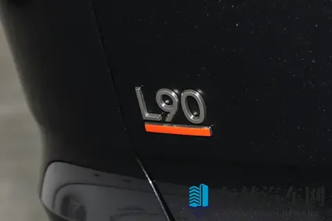 乐道L90：纯电续航605km，标配9安全气囊，家用值得选-3