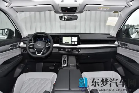 抠细节见真章：揽巡 2025 款三款四驱车型性价比硬核横评-1