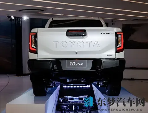 新一代丰田Hilux Travo全球首发，新增电动版！-3