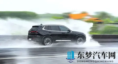 车闻联播  经销商扶持刻不容缓_东风前10月销量微降16%-3