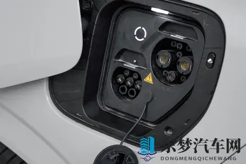 30万级大五座SUV，标配空悬+空气弹簧，星途ET值得买吗？-1