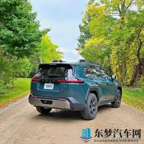 丰田RAV4越野版海外发布，混动加持能否撼动市场？
