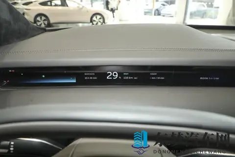 蔚来ET9试驾：蔚来高端车受欢迎，主要是这几点做得好-3