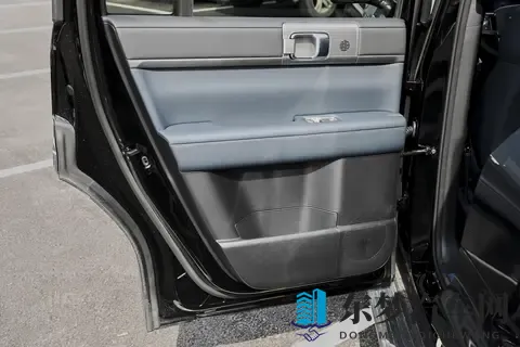 比亚迪又出一全能战士，1798万起售，方程豹钛7适合谁？-2