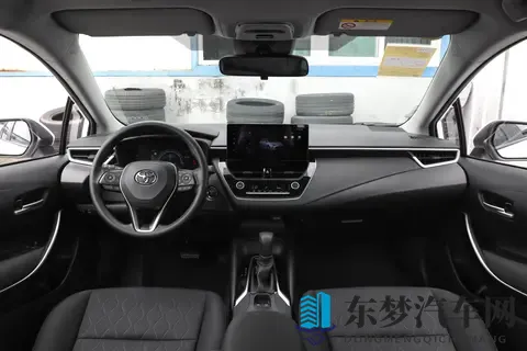 卡罗拉怎么选？三种动力六款配置，这份避坑指南请收好-2