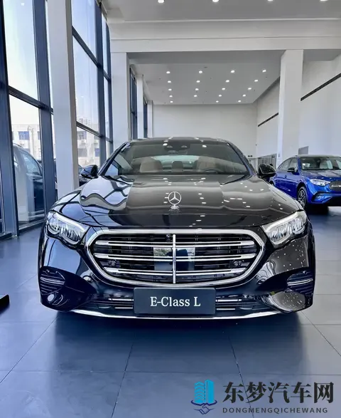 售价4299万元起，2026款奔驰E级经典版亮相，豪华不止一步之遥！-2