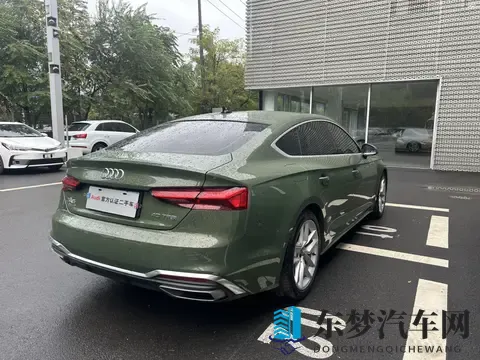 几个W就能拿下！22年奥迪A5，绿色外观回头率超高-3