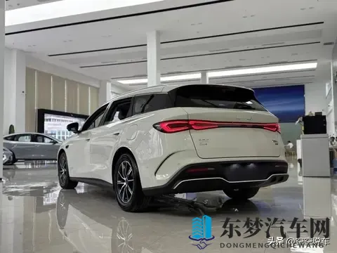 比亚迪推出旅行车,进货价105万,配车载冰箱,提前锁定爆款?-1