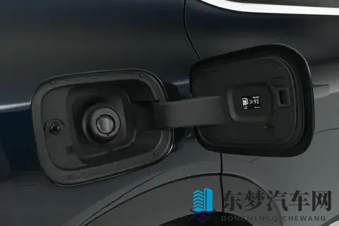 1699 万起!smart精灵#5 EHD 让豪华插混 SUV 接地气-2