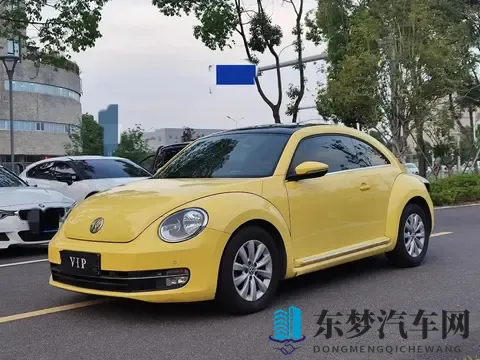 空少玩弄男体育生：机场服务生戏谑校园运动员-2