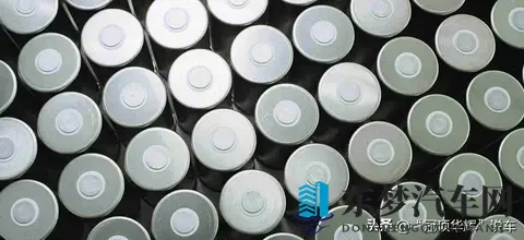 黄色软件下载大全3.0：智能驾驶新突破，新能源汽车领航未来-1