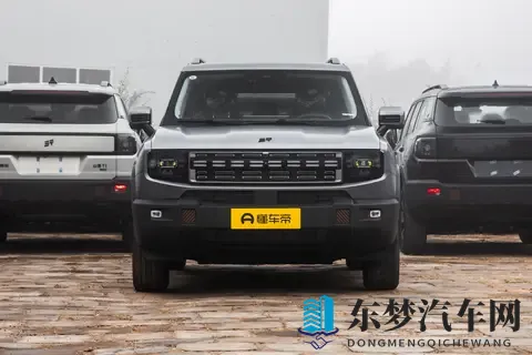 15万级混动方盒子,三电机四驱+索尼音响,山海T1能否热销?-3