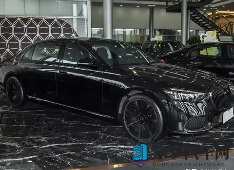 落地价格超404万!60T+612马力+熏黑轮毂!这台奔驰车确实少见-3