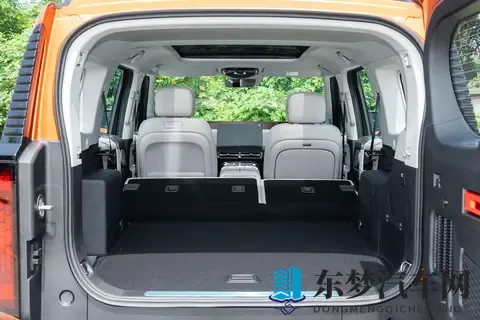 全能兼顾，真能一车搞定通勤与越野？捷途纵横G700体验记-3