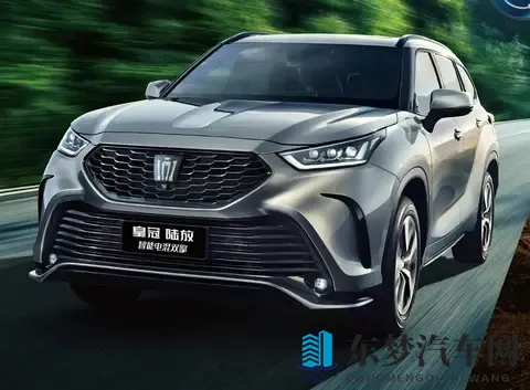 换屏不换芯！2026款皇冠陆放卖28万，网友：丰田太敷衍？-3